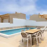 Holiday home Sunny