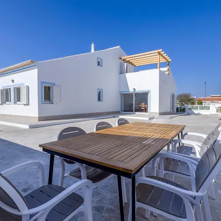 Holiday home Holiday Central Sagres